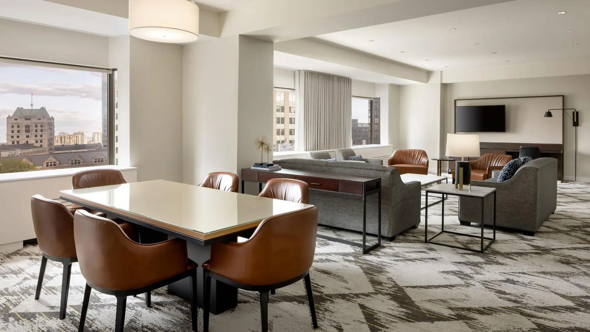 Le Centre Sheraton Montreal Hotel 4*,