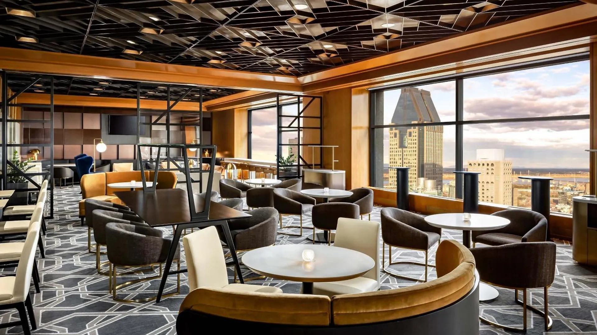 ****  Le Centre Sheraton Montreal Hotel Canada