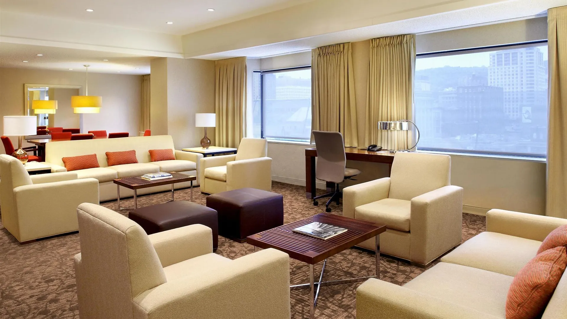 Le Centre Sheraton Montreal Hotel