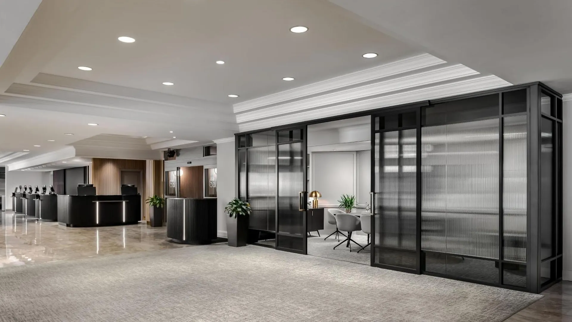 Le Centre Sheraton Montreal Hotel