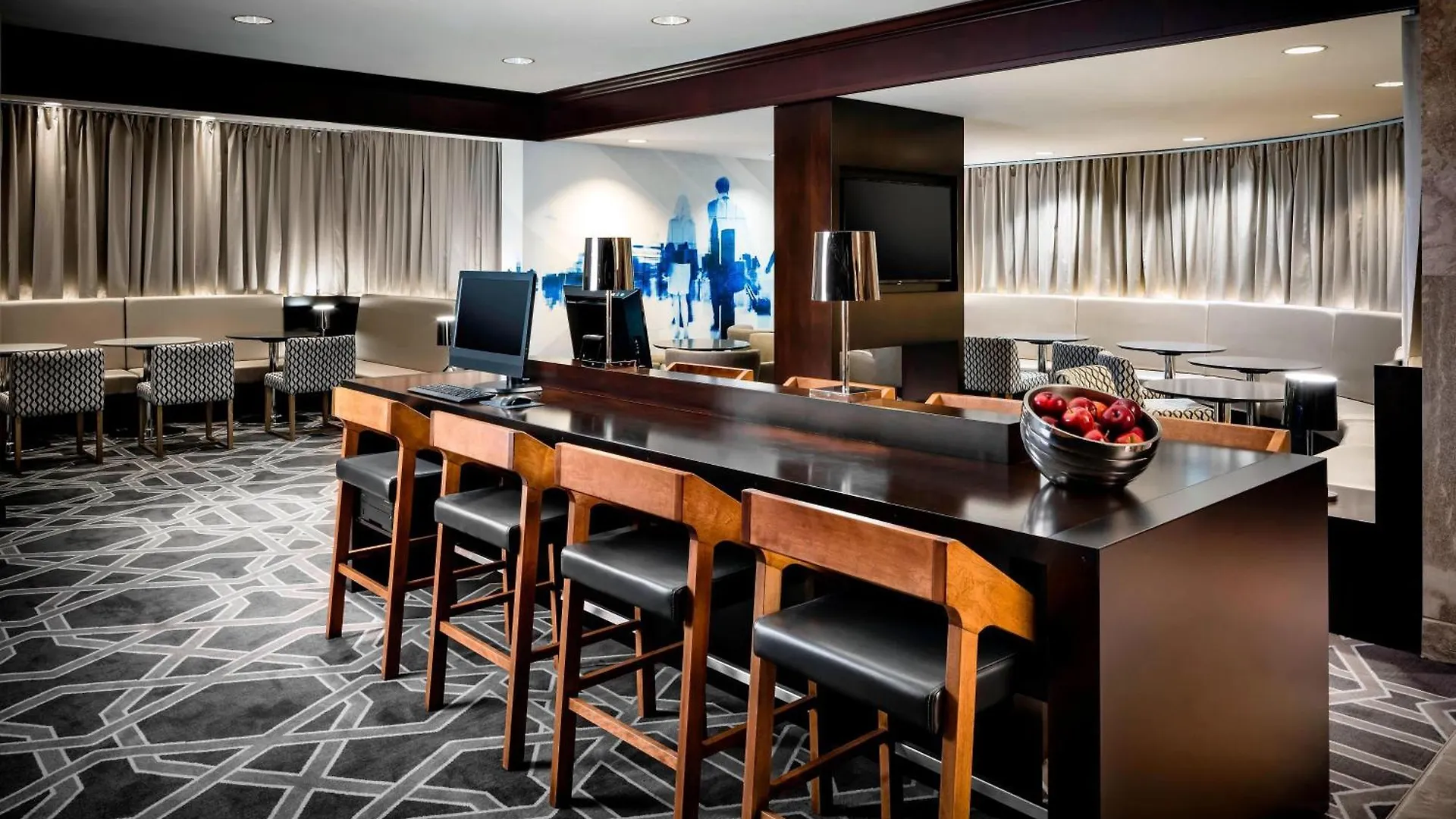 Le Centre Sheraton Montreal Hotel