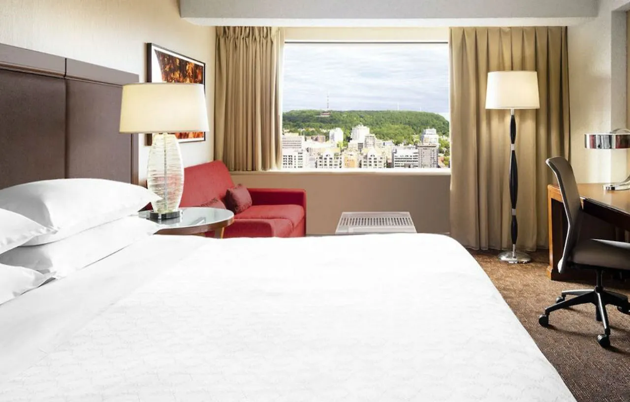 Le Centre Sheraton Montreal Hotel