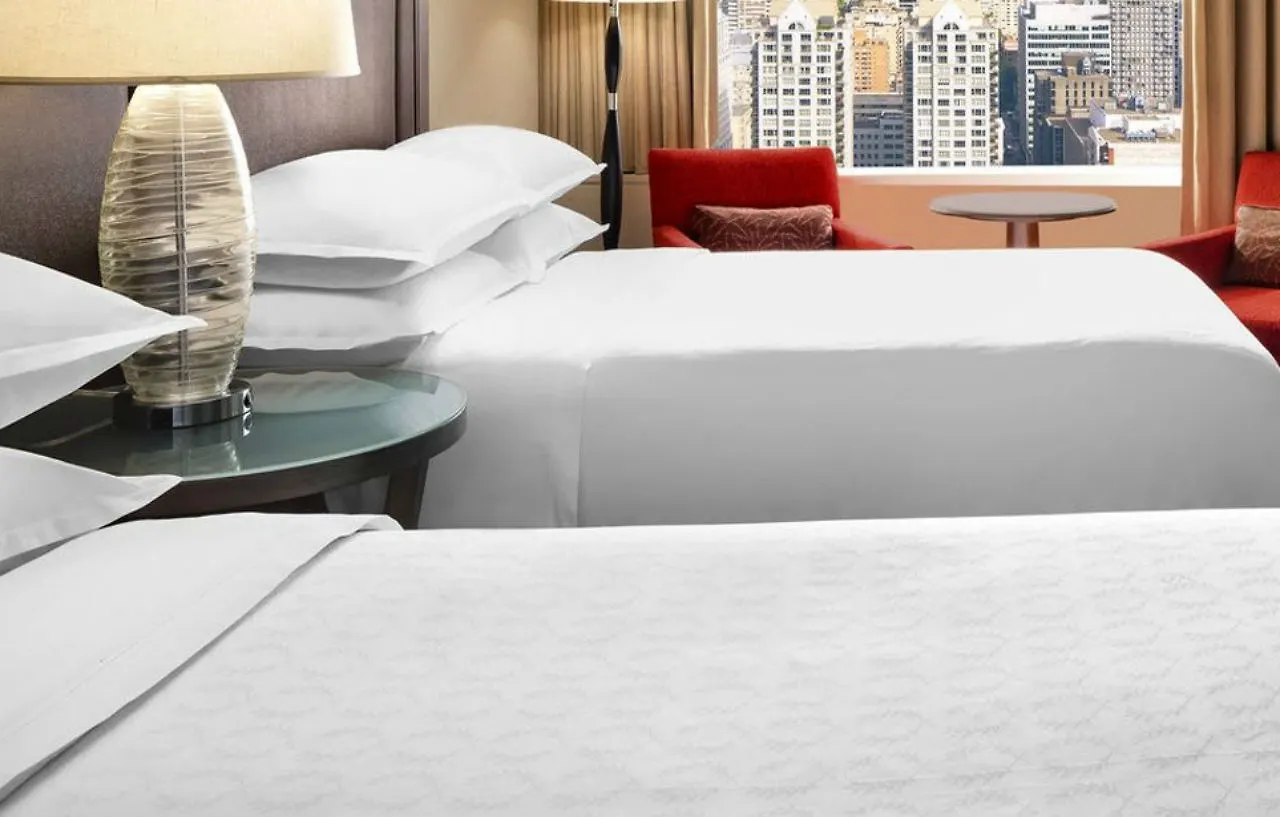 Le Centre Sheraton Montreal Hotel